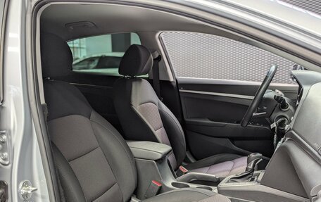 Hyundai Elantra VI рестайлинг, 2019 год, 1 850 000 рублей, 33 фотография