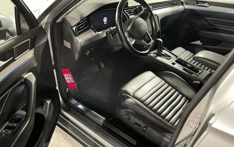 Volkswagen Passat B8 рестайлинг, 2020 год, 3 750 000 рублей, 4 фотография