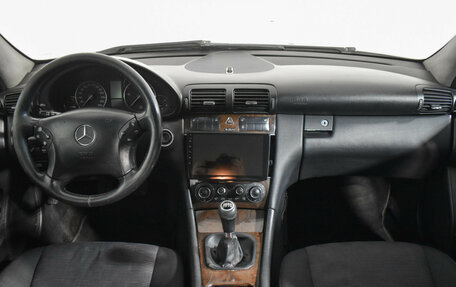 Mercedes-Benz C-Класс, 2004 год, 560 000 рублей, 13 фотография