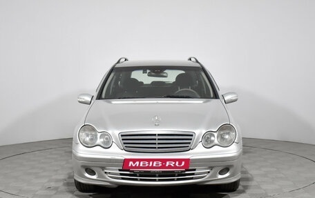 Mercedes-Benz C-Класс, 2004 год, 560 000 рублей, 2 фотография