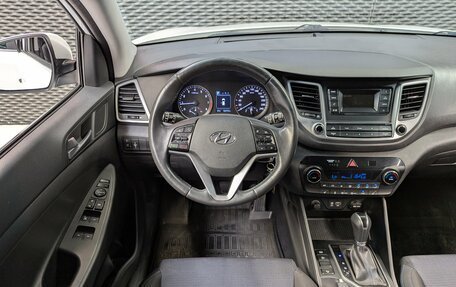 Hyundai Tucson III, 2017 год, 1 799 000 рублей, 15 фотография
