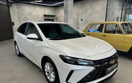 Chevrolet Monza, 2023 год, 1 850 000 рублей, 4 фотография