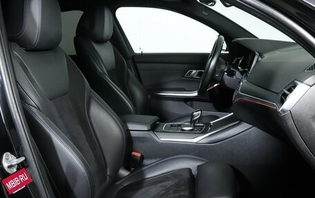 BMW 3 серия, 2021 год, 4 190 000 рублей, 14 фотография