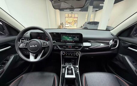 KIA Seltos I, 2023 год, 1 800 000 рублей, 4 фотография