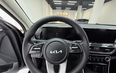 KIA Seltos I, 2023 год, 1 800 000 рублей, 9 фотография