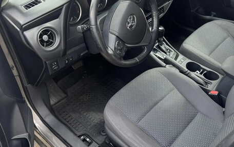 Toyota Corolla, 2017 год, 1 700 000 рублей, 5 фотография