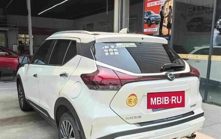 Nissan Kicks I, 2021 год, 1 520 000 рублей, 4 фотография