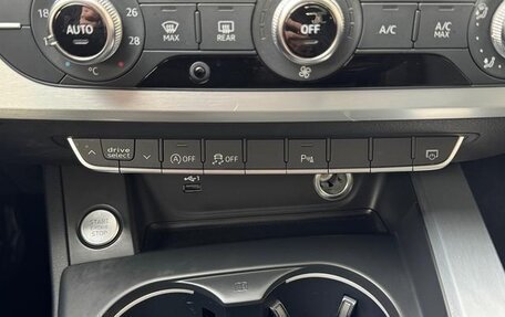 Audi A4, 2021 год, 2 170 605 рублей, 13 фотография