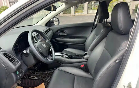 Honda Vezel, 2022 год, 1 272 000 рублей, 8 фотография