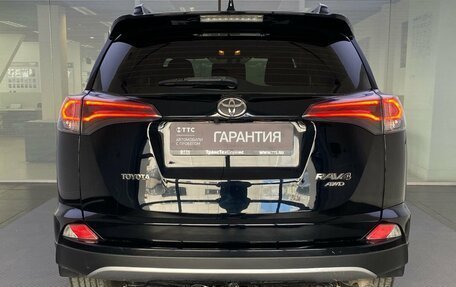 Toyota RAV4, 2019 год, 2 649 000 рублей, 6 фотография