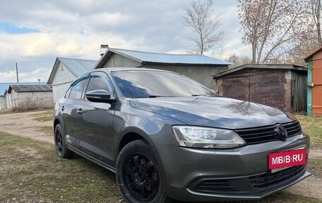 Volkswagen Jetta VI, 2012 год, 990 000 рублей, 1 фотография