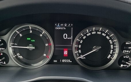 Toyota Land Cruiser 200, 2019 год, 7 650 000 рублей, 7 фотография