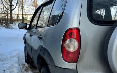 Chevrolet Niva I рестайлинг, 2004 год, 380 000 рублей, 3 фотография