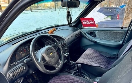 Chevrolet Niva I рестайлинг, 2004 год, 380 000 рублей, 6 фотография