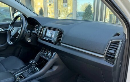 Skoda Karoq I, 2021 год, 2 299 000 рублей, 17 фотография