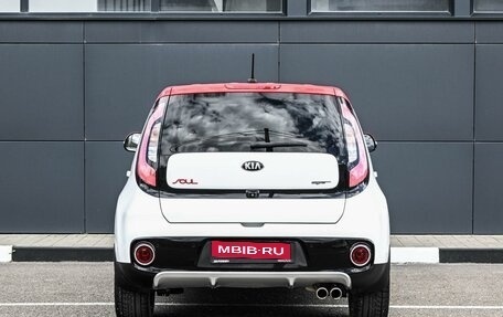 KIA Soul II рестайлинг, 2017 год, 1 699 000 рублей, 4 фотография