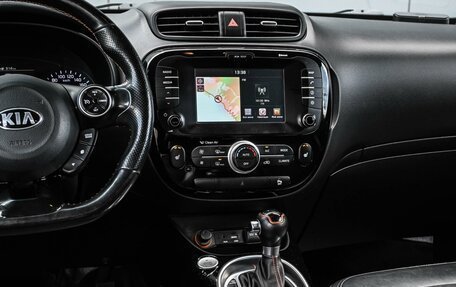 KIA Soul II рестайлинг, 2017 год, 1 699 000 рублей, 21 фотография