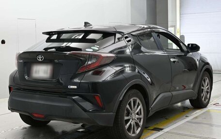 Toyota C-HR I рестайлинг, 2017 год, 1 215 000 рублей, 3 фотография