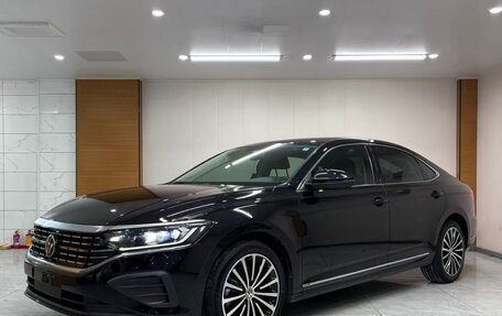 Volkswagen Passat B8 рестайлинг, 2022 год, 1 870 000 рублей, 2 фотография
