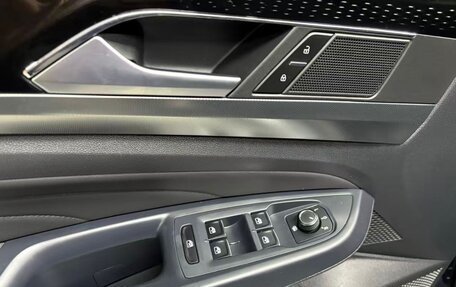 Volkswagen Passat B8 рестайлинг, 2022 год, 1 870 000 рублей, 10 фотография