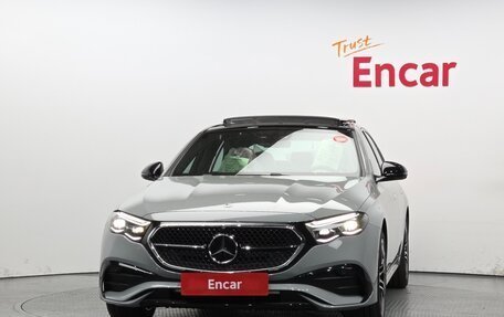 Mercedes-Benz E-Класс, 2026 год, 8 220 000 рублей, 3 фотография