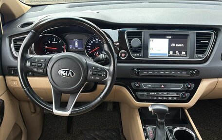 KIA Carnival III, 2019 год, 2 800 000 рублей, 6 фотография