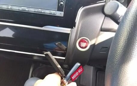 Honda Fit III, 2016 год, 1 215 000 рублей, 7 фотография