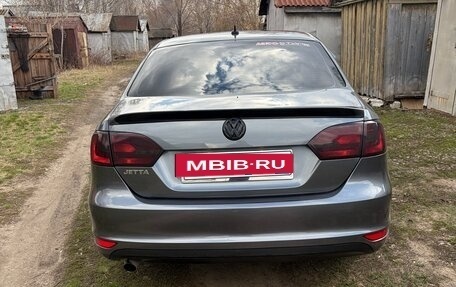 Volkswagen Jetta VI, 2012 год, 990 000 рублей, 4 фотография