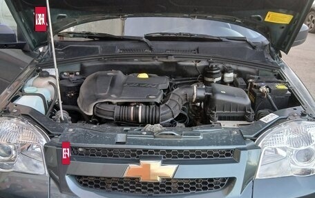 Chevrolet Niva I рестайлинг, 2016 год, 670 000 рублей, 5 фотография