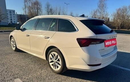 Skoda Octavia IV, 2022 год, 1 890 000 рублей, 3 фотография