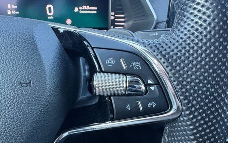 Skoda Octavia IV, 2022 год, 1 890 000 рублей, 13 фотография