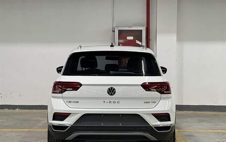 Volkswagen T-Roc I, 2022 год, 1 530 000 рублей, 5 фотография