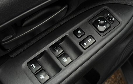 Mitsubishi Outlander III рестайлинг 3, 2018 год, 1 700 000 рублей, 18 фотография