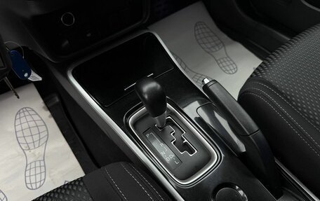 Mitsubishi Outlander III рестайлинг 3, 2018 год, 1 700 000 рублей, 17 фотография