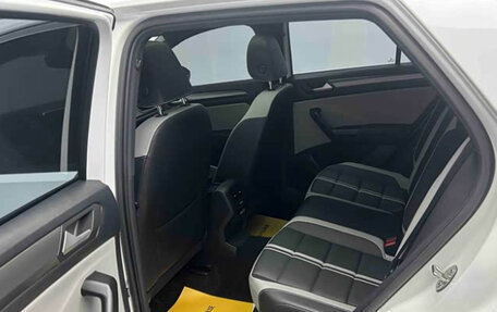 Volkswagen T-Roc I, 2022 год, 1 440 000 рублей, 17 фотография