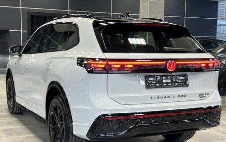 Volkswagen Tiguan, 2026 год, 4 500 000 рублей, 11 фотография