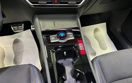 Volkswagen Tiguan, 2026 год, 4 500 000 рублей, 24 фотография