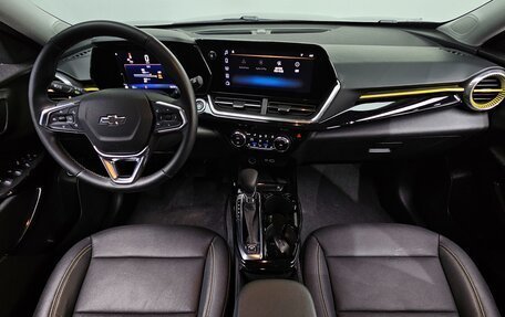 Chevrolet Trax, 2023 год, 1 420 000 рублей, 6 фотография