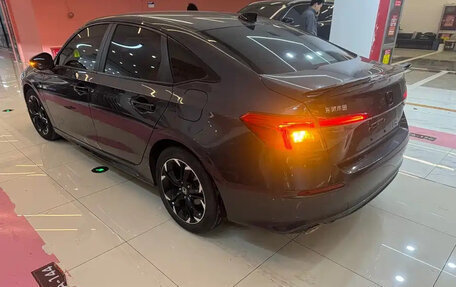 Honda Civic, 2022 год, 1 650 000 рублей, 13 фотография