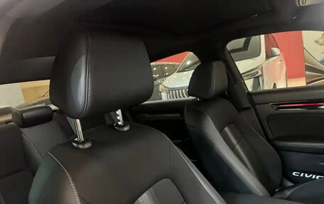 Honda Civic, 2022 год, 1 650 000 рублей, 12 фотография