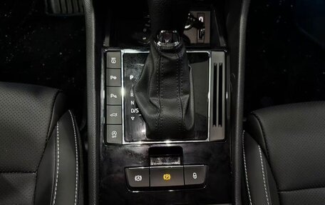 Skoda Superb III рестайлинг, 2022 год, 1 870 000 рублей, 10 фотография