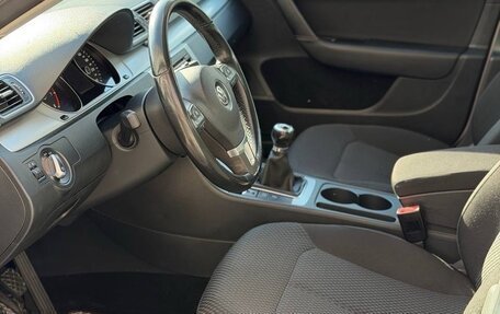 Volkswagen Passat B7, 2011 год, 1 450 000 рублей, 9 фотография