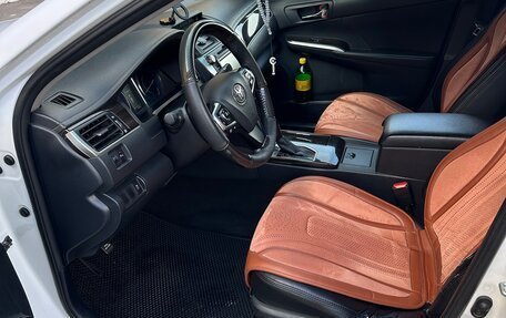 Toyota Camry, 2016 год, 1 650 000 рублей, 11 фотография