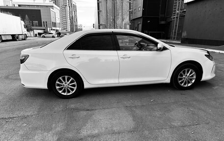 Toyota Camry, 2016 год, 1 650 000 рублей, 6 фотография