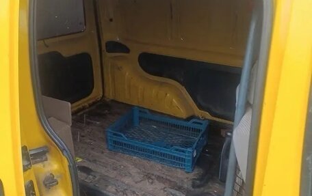 Renault Kangoo II рестайлинг, 2000 год, 230 000 рублей, 3 фотография