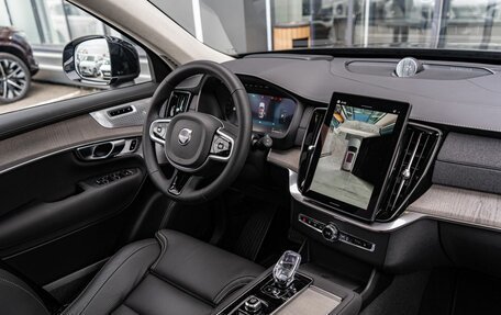 Volvo XC90 II рестайлинг, 2025 год, 13 000 000 рублей, 3 фотография