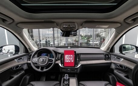 Volvo XC90 II рестайлинг, 2025 год, 13 000 000 рублей, 7 фотография