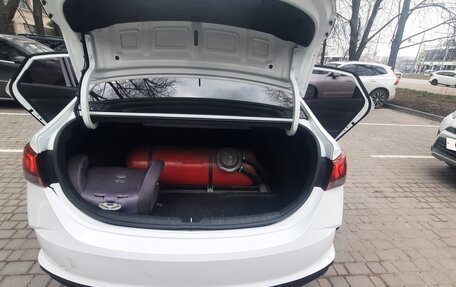 Hyundai Solaris II рестайлинг, 2020 год, 955 000 рублей, 10 фотография