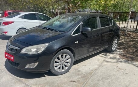 Opel Astra J, 2010 год, 800 000 рублей, 5 фотография