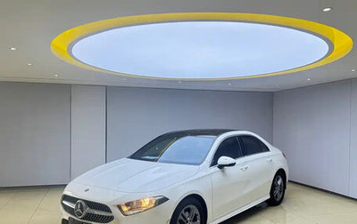 Mercedes-Benz A-Класс, 2023 год, 2 100 000 рублей, 1 фотография